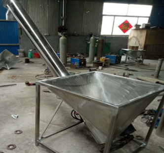 菏澤垂直螺旋提升機 煤渣裝袋上料機 固體料用不銹鋼絞龍?zhí)嵘龣C