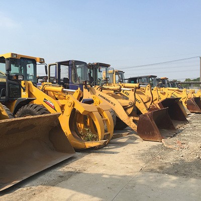 二手鏟車(chē)轉(zhuǎn)讓 二手九成新徐工3噸裝載機(jī)出售信息 夾子/夾抱/側(cè)翻