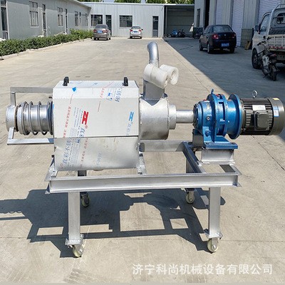 供應(yīng)不銹鋼糞水脫離機(jī) 養(yǎng)殖場(chǎng)糞便擠壓式干濕分離機(jī)