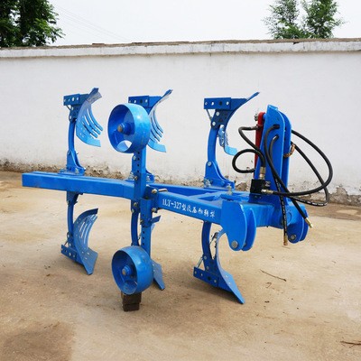 現(xiàn)貨開(kāi)荒435柵條液壓翻轉(zhuǎn)犁 農(nóng)用開(kāi)溝耕地犁地機(jī)