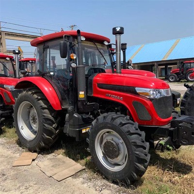 供應四驅輪農(nóng)用拖拉機 果園農(nóng)用旋耕犁地機