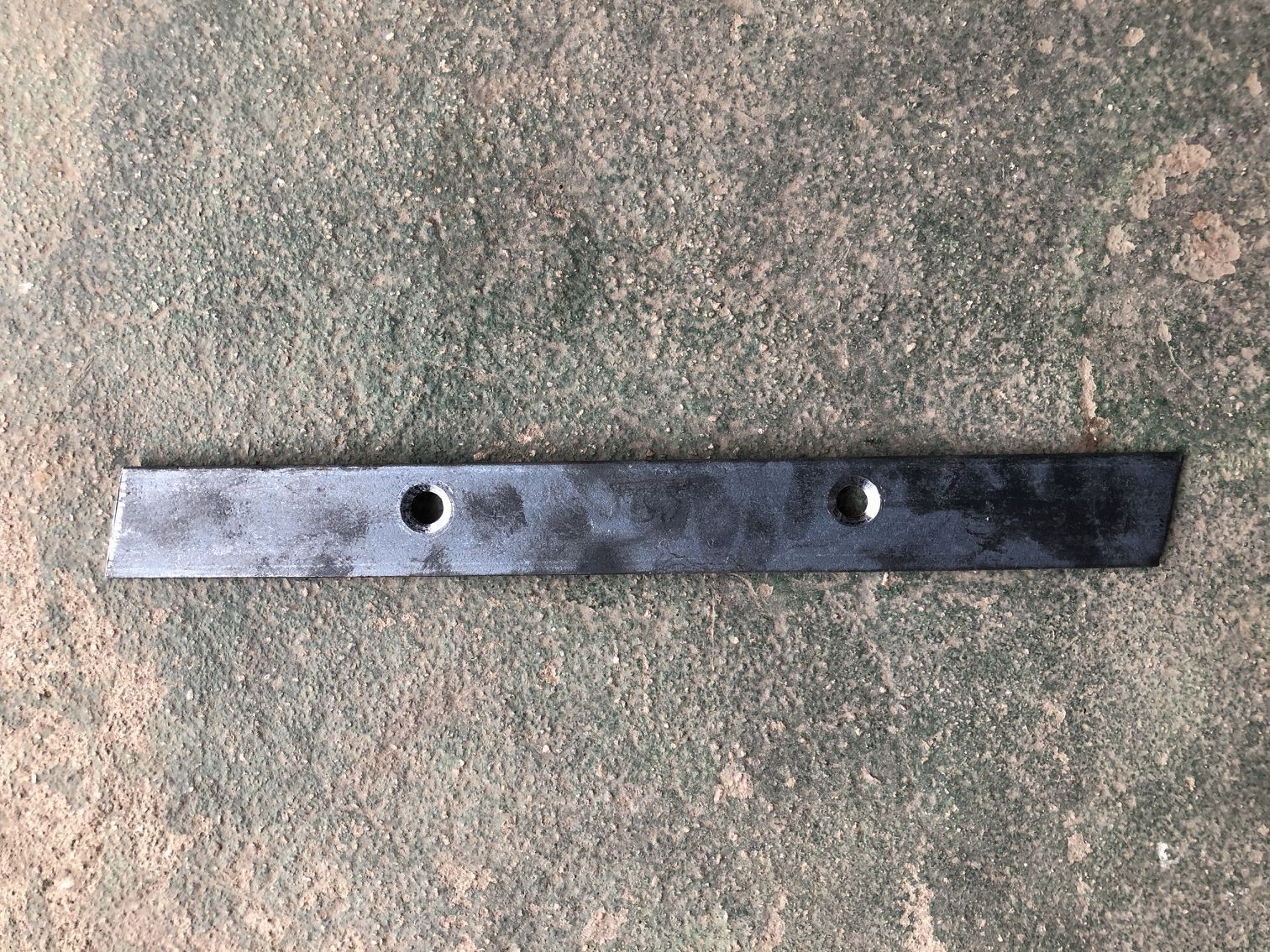 廠家供應(yīng) 電動(dòng)鋤草機(jī)刀片 65錳鋼材質(zhì) 開(kāi)刃 除草機(jī)配件 割草機(jī)