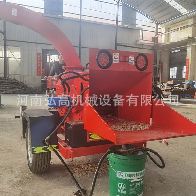 園林干濕樹枝樹杈粉碎機(jī) 輪胎移動(dòng)樹枝粉碎機(jī) 柴油動(dòng)力木材碎枝機(jī)