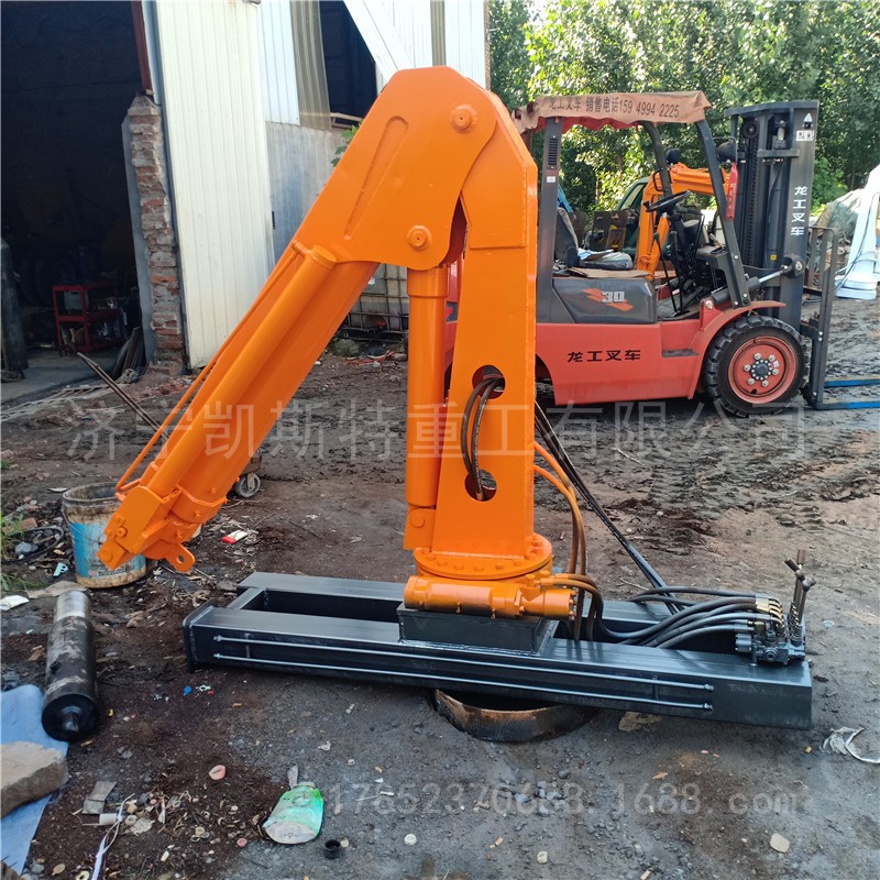 廠家供應1噸2噸輕卡隨車吊車 小型液壓折疊吊機家用車載折臂吊機