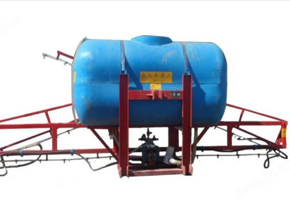 新疆駿鑫3WP-1200噴桿噴霧機
