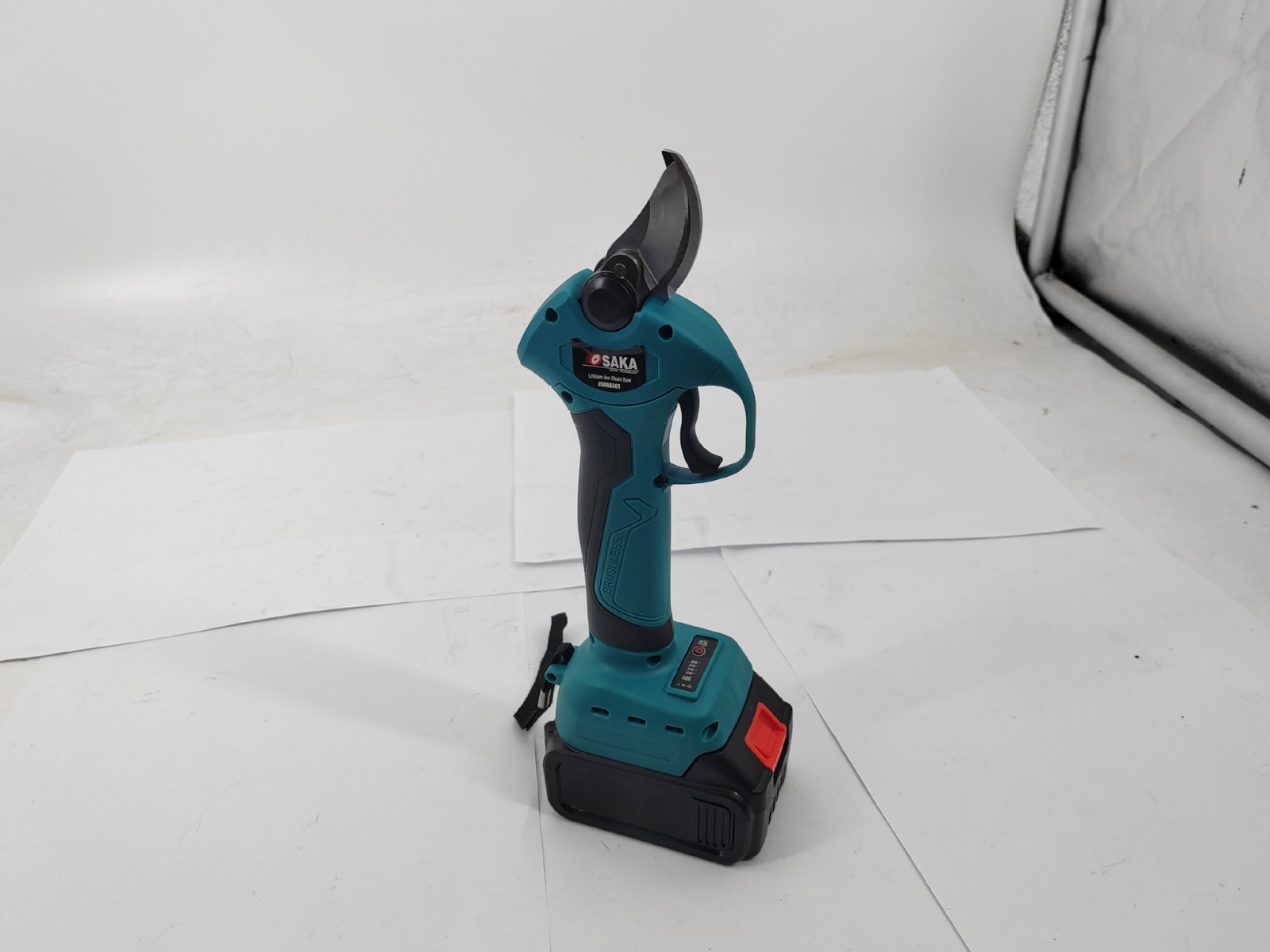 廠家直銷新款鋰電無刷多功能電剪刀修枝剪