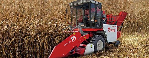 大豐王4YZ-3A自走式玉米聯合收獲機