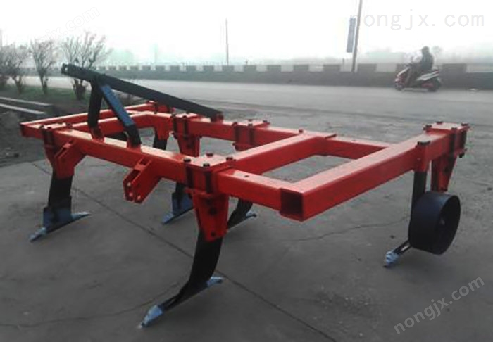 石家莊寶田1S-6型深松機