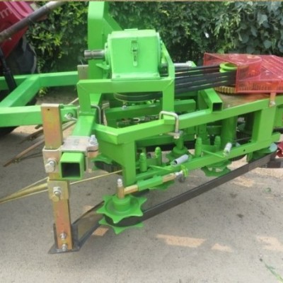 建國(guó)牌2H-1花生收獲機(jī)