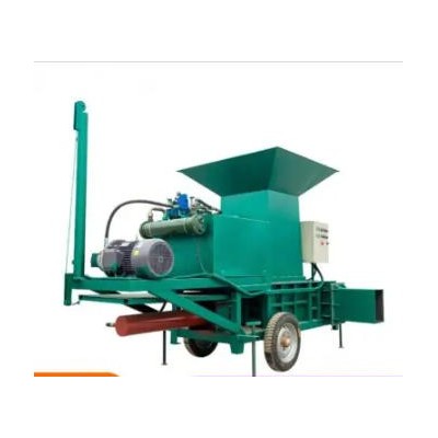 方捆自動(dòng)套袋飼料壓塊機(jī) 青儲(chǔ)秸稈纏膜打捆機(jī) 牧場(chǎng)冬儲(chǔ)草料打包機(jī)
